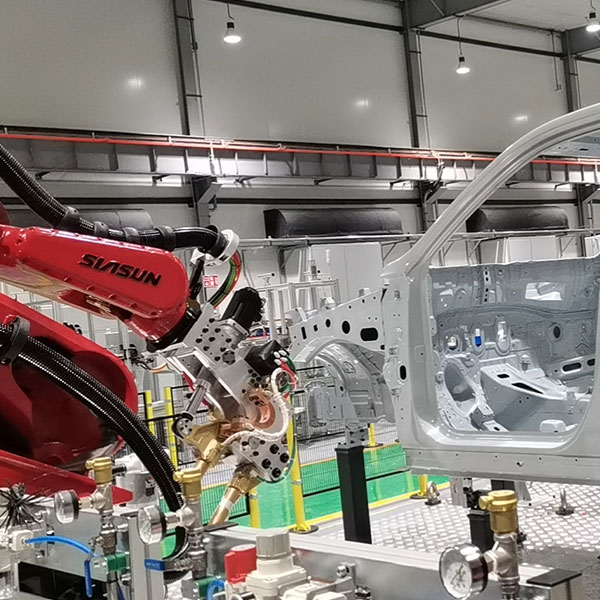 FANUC R2000iC-210F 伺服点焊机器人管线包